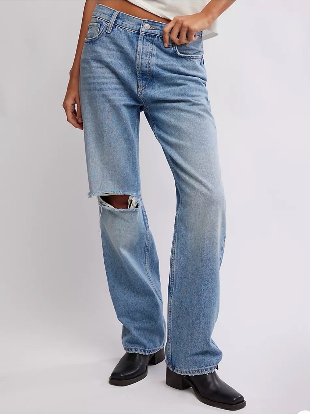 Free People We The Free Holly Bootcut Jeans. NWT. Cambridge